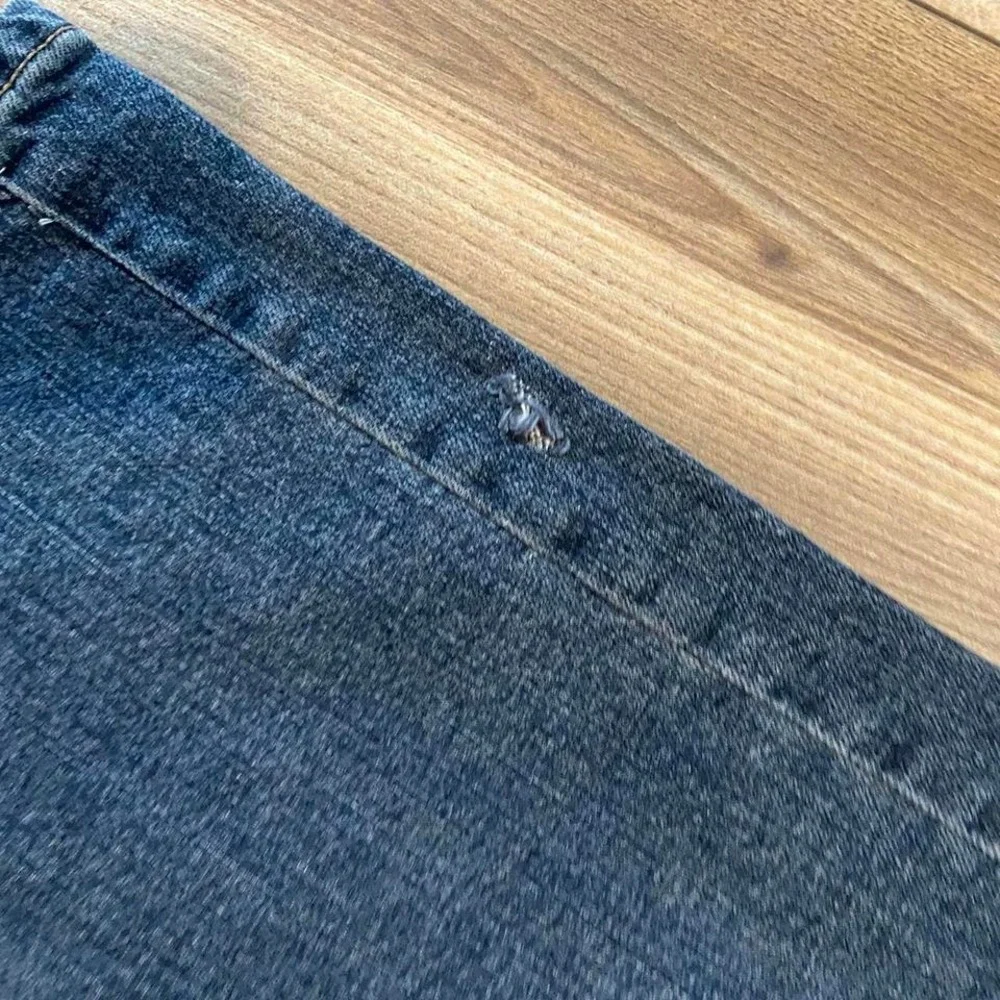 Levis men size